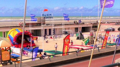 Uferpromenade mit zahlreichen Spielmöglichkeiten für kleine, große und ganz große Kinder